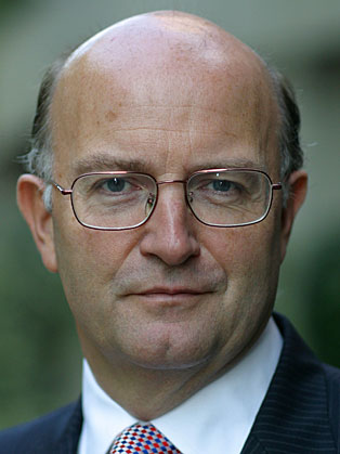 Roger Bootle Roger Bootle