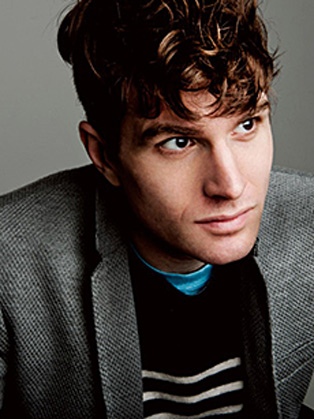 Joel Dommett